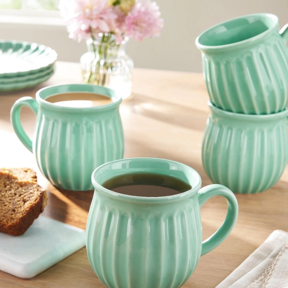 The Pioneer Woman Teal Ceramic Mug Set